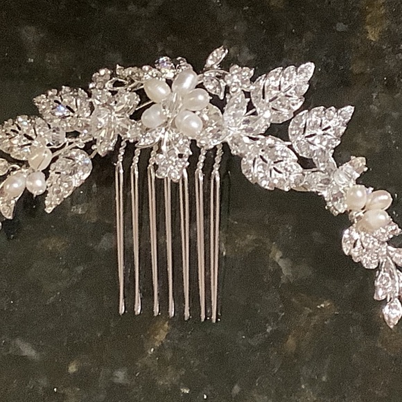 Sassy South Pearl Silver Marquis Crystal Formal Hair Comb Bridal Accessory main image 3